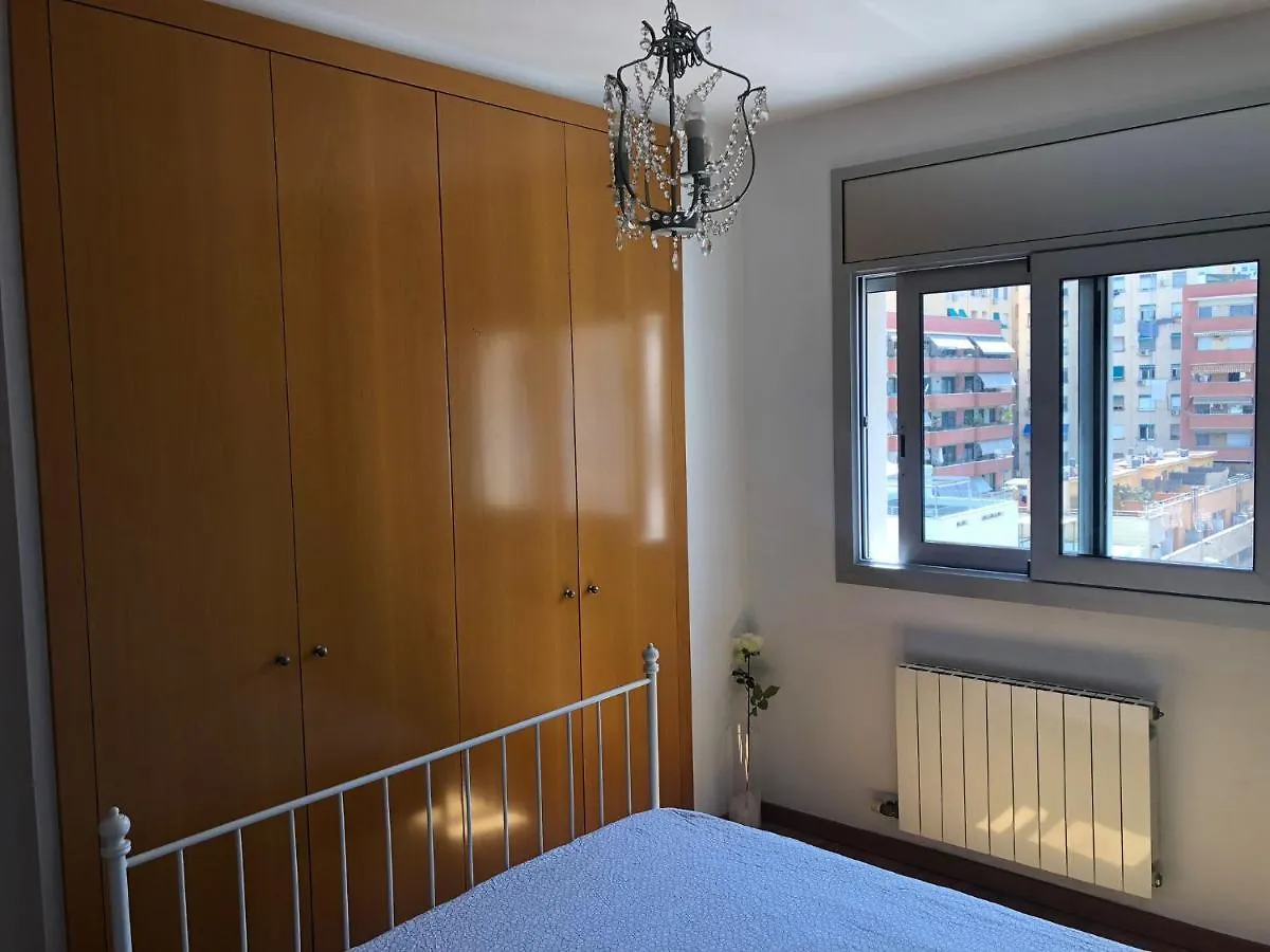 Barcelona Style Beach Apartment Spagna